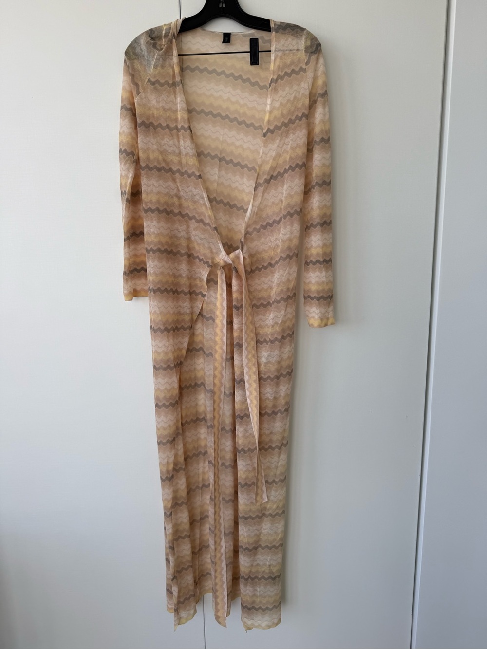 Sir the label Lightweight Sheer cover up